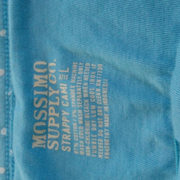 🌺 5/$15 Light Blue Camisole w/ Polka Dots - Picture 2 of 2